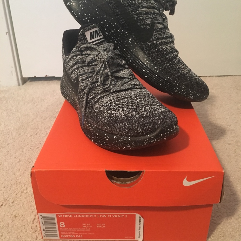 NWT Nike Lunarepic Running Shoes Sizes 8